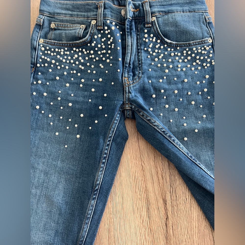 Jeans - Picture 6 of 9